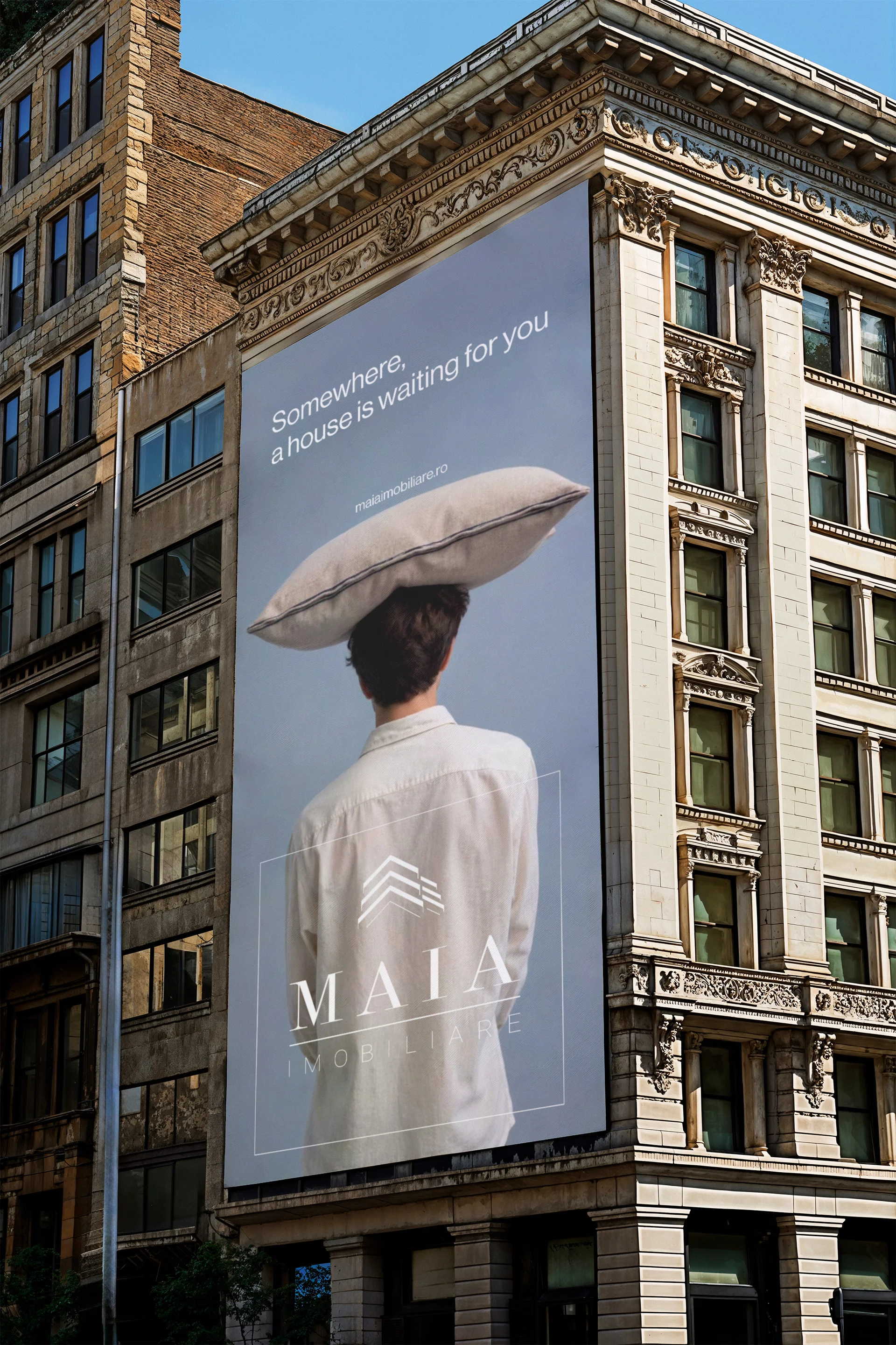 The pillow portraits - Creatif Agency campaign for Mai Imobiliare